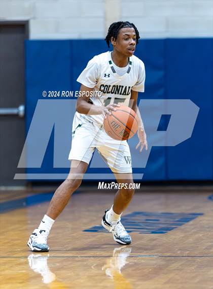 Thumbnail 1 in Bishop Hendricken @ William Floyd (New York Holiday Invitational) photogallery.