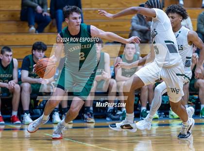 Thumbnail 3 in Bishop Hendricken @ William Floyd (New York Holiday Invitational) photogallery.
