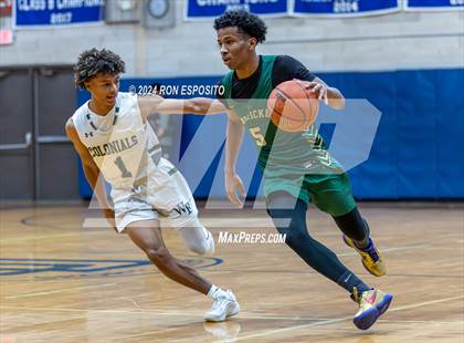 Thumbnail 1 in Bishop Hendricken @ William Floyd (New York Holiday Invitational) photogallery.