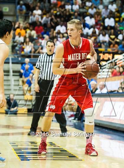Thumbnail 1 in Bishop O'Dowd vs. Mater Dei (CIF State Open Division Final) photogallery.