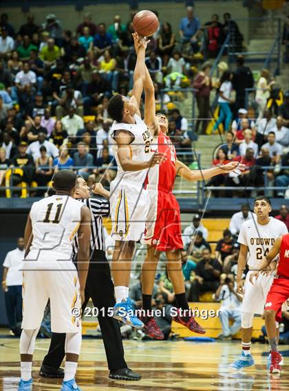 Thumbnail 3 in Bishop O'Dowd vs. Mater Dei (CIF State Open Division Final) photogallery.