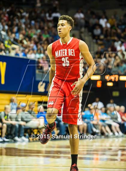 Thumbnail 1 in Bishop O'Dowd vs. Mater Dei (CIF State Open Division Final) photogallery.