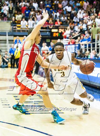 Thumbnail 2 in Bishop O'Dowd vs. Mater Dei (CIF State Open Division Final) photogallery.