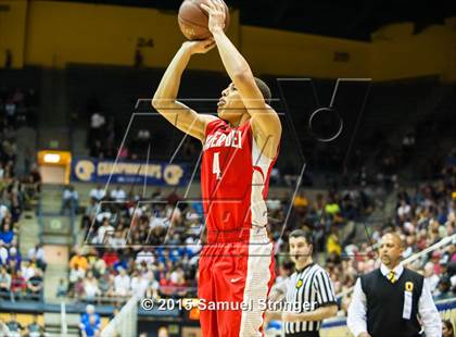 Thumbnail 1 in Bishop O'Dowd vs. Mater Dei (CIF State Open Division Final) photogallery.