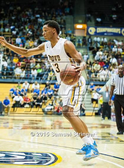 Thumbnail 3 in Bishop O'Dowd vs. Mater Dei (CIF State Open Division Final) photogallery.