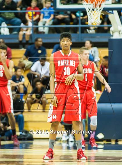 Thumbnail 2 in Bishop O'Dowd vs. Mater Dei (CIF State Open Division Final) photogallery.