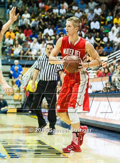 Thumbnail 2 in Bishop O'Dowd vs. Mater Dei (CIF State Open Division Final) photogallery.