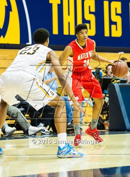 Thumbnail 3 in Bishop O'Dowd vs. Mater Dei (CIF State Open Division Final) photogallery.