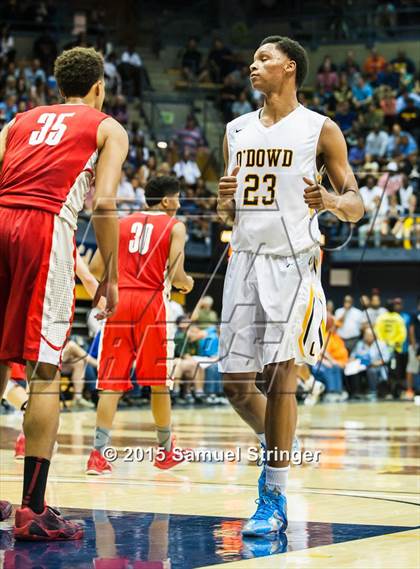 Thumbnail 3 in Bishop O'Dowd vs. Mater Dei (CIF State Open Division Final) photogallery.