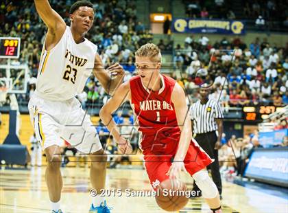 Thumbnail 2 in Bishop O'Dowd vs. Mater Dei (CIF State Open Division Final) photogallery.