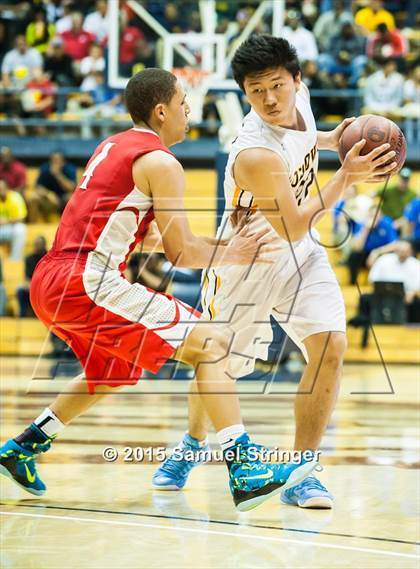 Thumbnail 1 in Bishop O'Dowd vs. Mater Dei (CIF State Open Division Final) photogallery.