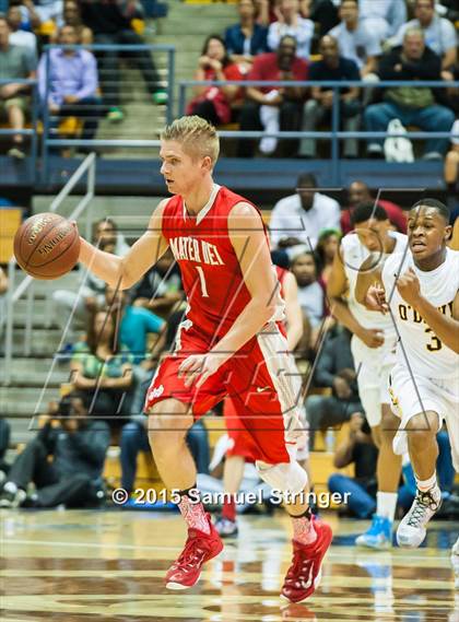 Thumbnail 3 in Bishop O'Dowd vs. Mater Dei (CIF State Open Division Final) photogallery.