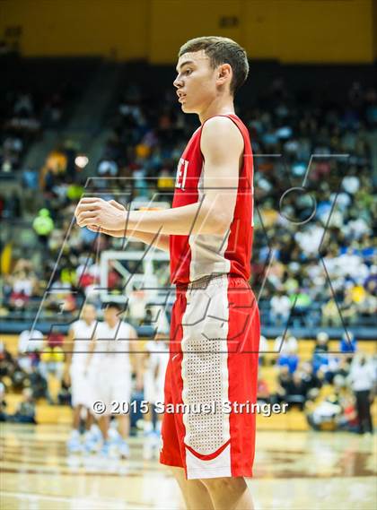Thumbnail 1 in Bishop O'Dowd vs. Mater Dei (CIF State Open Division Final) photogallery.