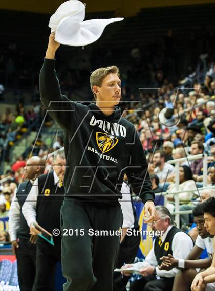 Thumbnail 3 in Bishop O'Dowd vs. Mater Dei (CIF State Open Division Final) photogallery.