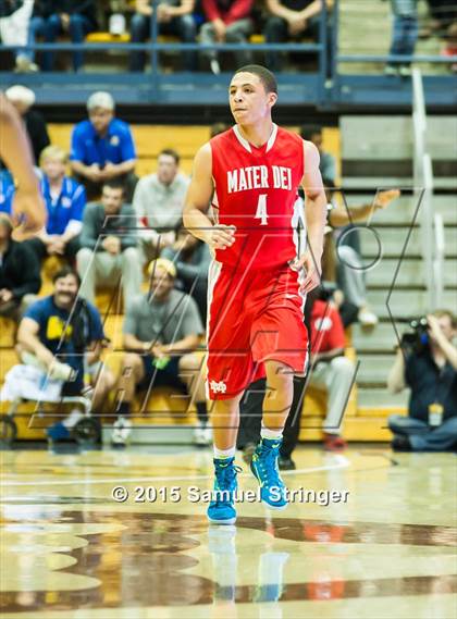 Thumbnail 1 in Bishop O'Dowd vs. Mater Dei (CIF State Open Division Final) photogallery.