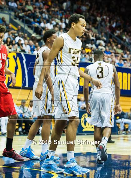Thumbnail 1 in Bishop O'Dowd vs. Mater Dei (CIF State Open Division Final) photogallery.