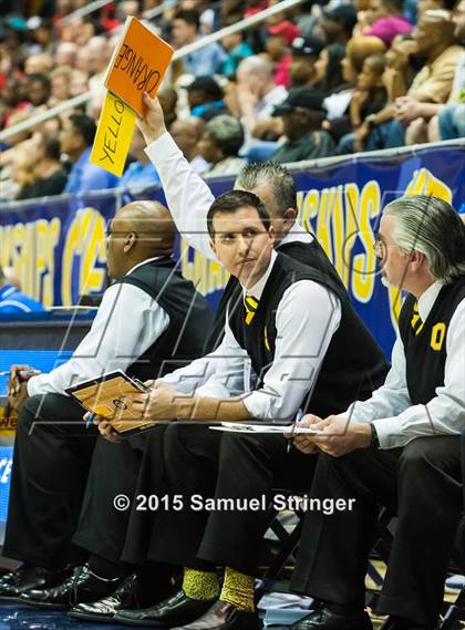 Thumbnail 2 in Bishop O'Dowd vs. Mater Dei (CIF State Open Division Final) photogallery.
