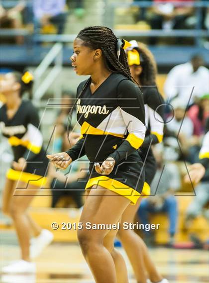 Thumbnail 2 in Bishop O'Dowd vs. Mater Dei (CIF State Open Division Final) photogallery.