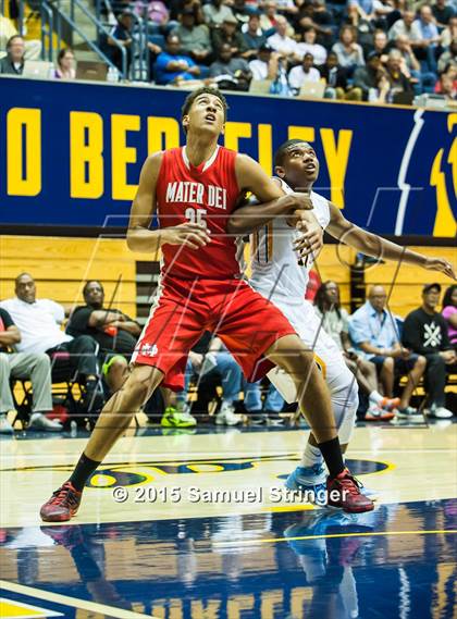 Thumbnail 1 in Bishop O'Dowd vs. Mater Dei (CIF State Open Division Final) photogallery.