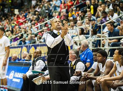 Thumbnail 2 in Bishop O'Dowd vs. Mater Dei (CIF State Open Division Final) photogallery.