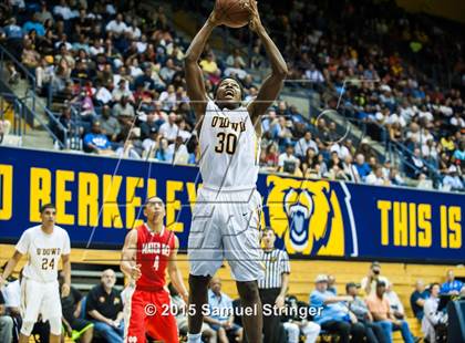 Thumbnail 1 in Bishop O'Dowd vs. Mater Dei (CIF State Open Division Final) photogallery.