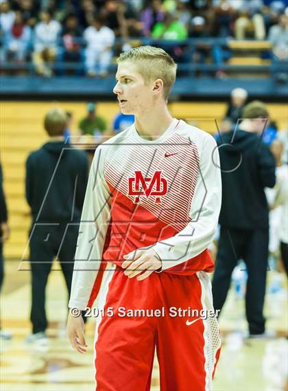 Thumbnail 1 in Bishop O'Dowd vs. Mater Dei (CIF State Open Division Final) photogallery.