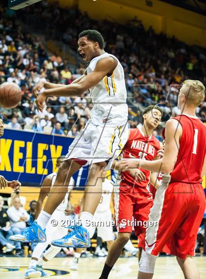 Thumbnail 3 in Bishop O'Dowd vs. Mater Dei (CIF State Open Division Final) photogallery.