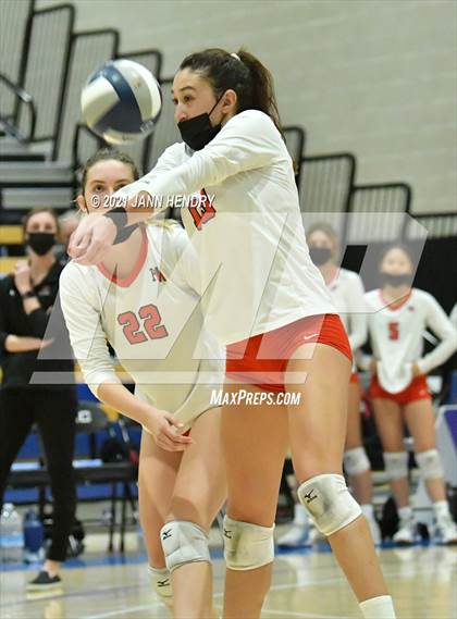 Thumbnail 1 in Hillsdale @ Harvard-Westlake (CIF State D1 Final) photogallery.