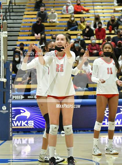 Thumbnail 3 in Hillsdale @ Harvard-Westlake (CIF State D1 Final) photogallery.