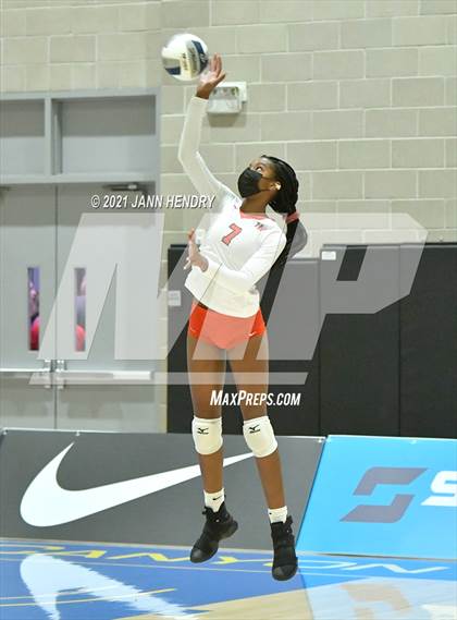 Thumbnail 1 in Hillsdale @ Harvard-Westlake (CIF State D1 Final) photogallery.