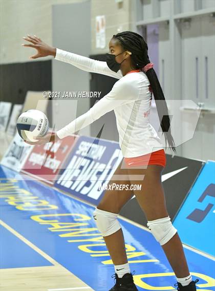 Thumbnail 2 in Hillsdale @ Harvard-Westlake (CIF State D1 Final) photogallery.