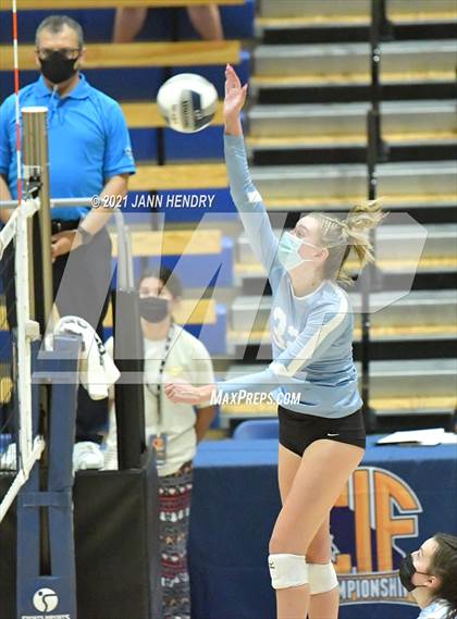Thumbnail 1 in Hillsdale @ Harvard-Westlake (CIF State D1 Final) photogallery.
