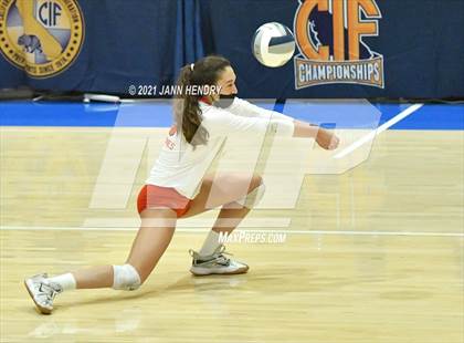 Thumbnail 2 in Hillsdale @ Harvard-Westlake (CIF State D1 Final) photogallery.