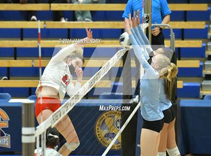 Thumbnail 1 in Hillsdale @ Harvard-Westlake (CIF State D1 Final) photogallery.