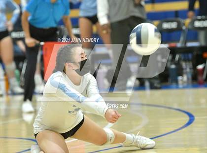 Thumbnail 2 in Hillsdale @ Harvard-Westlake (CIF State D1 Final) photogallery.