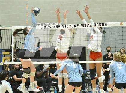 Thumbnail 1 in Hillsdale @ Harvard-Westlake (CIF State D1 Final) photogallery.