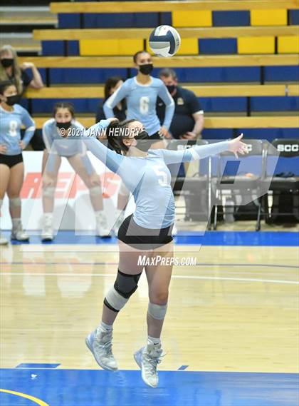 Thumbnail 1 in Hillsdale @ Harvard-Westlake (CIF State D1 Final) photogallery.