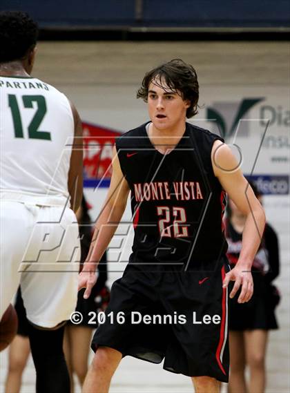 Thumbnail 2 in De La Salle vs. Monte Vista (CIF NCS D1 Final) photogallery.