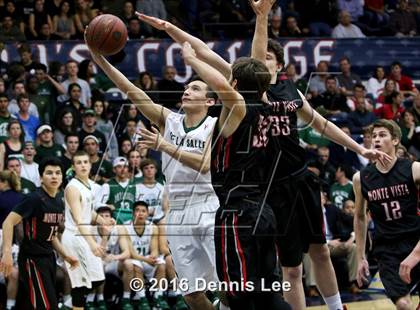 Thumbnail 1 in De La Salle vs. Monte Vista (CIF NCS D1 Final) photogallery.