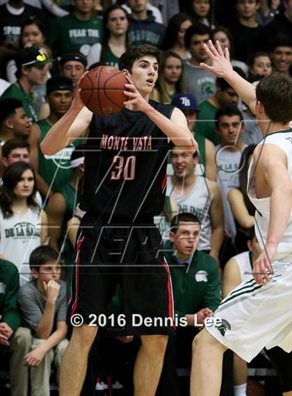 Thumbnail 3 in De La Salle vs. Monte Vista (CIF NCS D1 Final) photogallery.