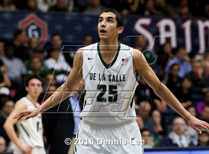 Thumbnail 2 in De La Salle vs. Monte Vista (CIF NCS D1 Final) photogallery.