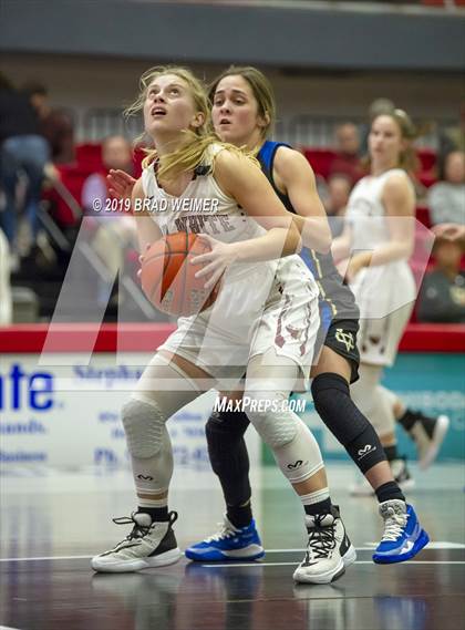 Thumbnail 3 in Vandebilt Catholic vs. E. D. White photogallery.