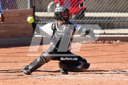Thumbnail 2 in Rock Canyon vs. Pomona (CHSAA 5A Region 2 Playoff) photogallery.