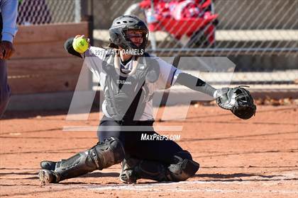 Thumbnail 2 in Rock Canyon vs. Pomona (CHSAA 5A Region 2 Playoff) photogallery.