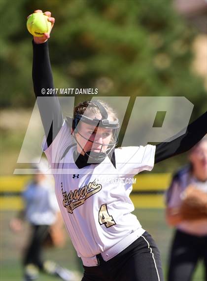 Thumbnail 3 in Rock Canyon vs. Pomona (CHSAA 5A Region 2 Playoff) photogallery.