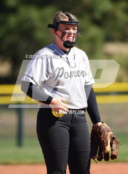 Thumbnail 2 in Rock Canyon vs. Pomona (CHSAA 5A Region 2 Playoff) photogallery.