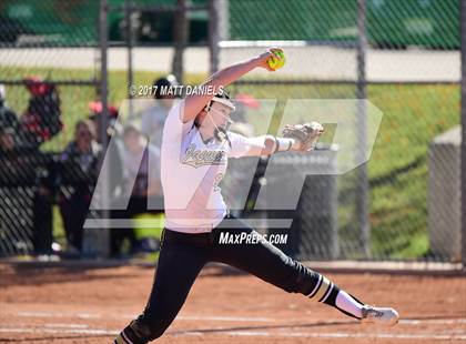 Thumbnail 1 in Rock Canyon vs. Pomona (CHSAA 5A Region 2 Playoff) photogallery.