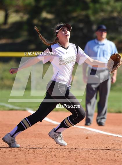 Thumbnail 3 in Rock Canyon vs. Pomona (CHSAA 5A Region 2 Playoff) photogallery.