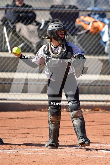 Thumbnail 3 in Rock Canyon vs. Pomona (CHSAA 5A Region 2 Playoff) photogallery.