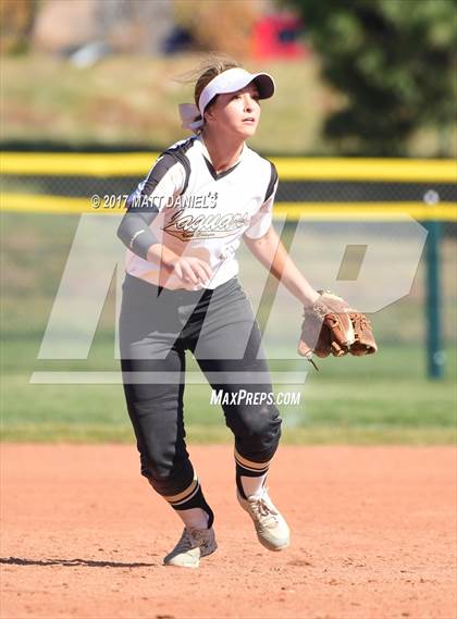 Thumbnail 2 in Rock Canyon vs. Pomona (CHSAA 5A Region 2 Playoff) photogallery.